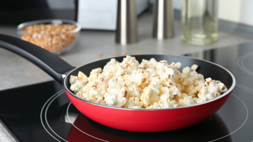 https://registerappliance.com/wp-content/uploads/2022/12/stovetop-with-popcorn-1024x576.jpg